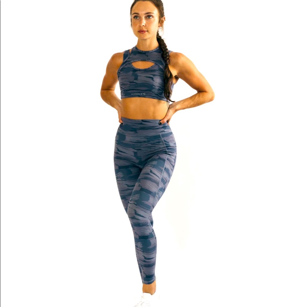 Surface Pocket Legging- Grey Canvas Camo